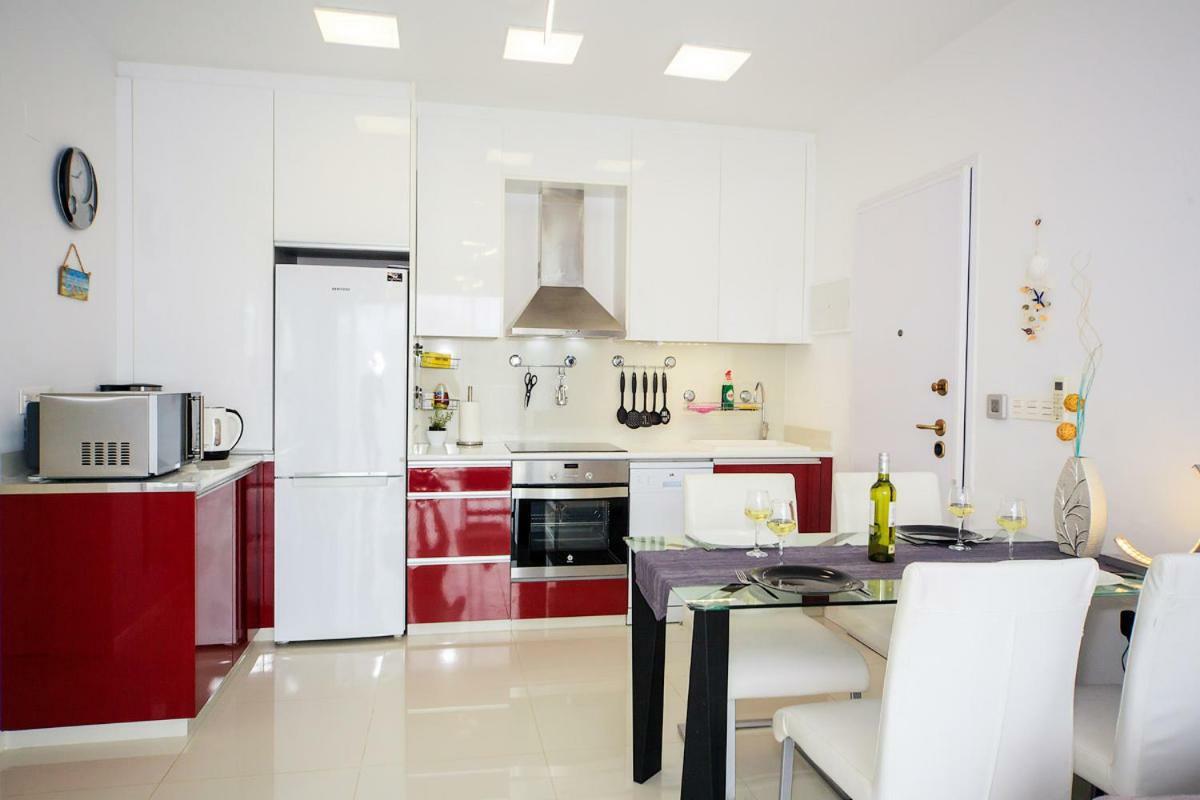Penthouse 2 Bedrooms In Mil Palmeras Пилар де ла Горадада Экстерьер фото