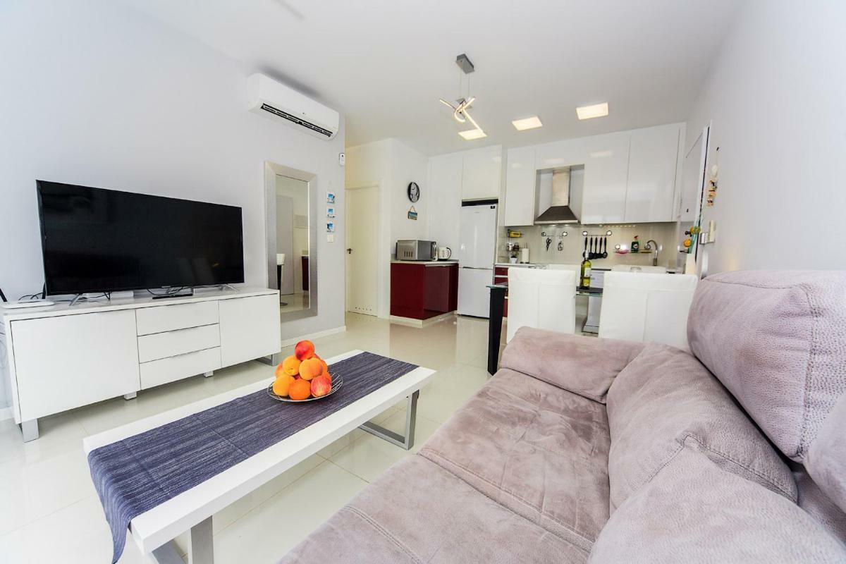 Penthouse 2 Bedrooms In Mil Palmeras Пилар де ла Горадада Экстерьер фото
